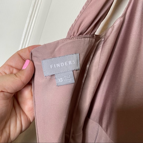 Revolve Finders Keepers Aspects Midi Dress in Dusk Size XS
MSRP $165 - Picture 7 of 9